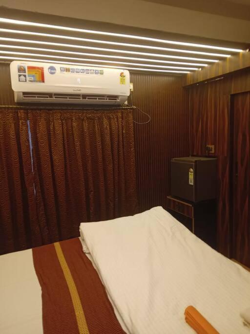 Ostro Inn Studio Apartment Kolkata Eksteriør bilde